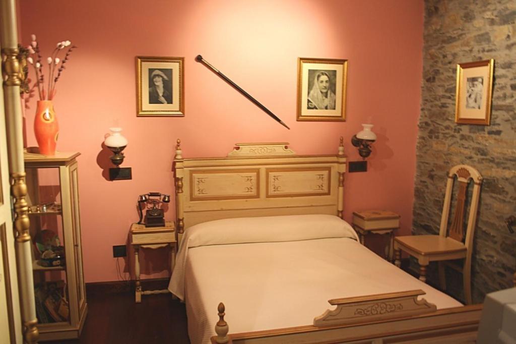 Casona El Gurugu Hotel Luarca Bagian luar foto